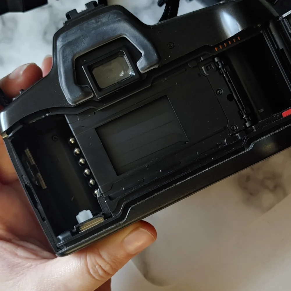 Vintage Minolta Camera - Picture 4 of 14